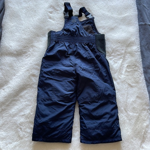 NWOT Baby Gap snow pants for 18-24 months - Picture 5 of 6